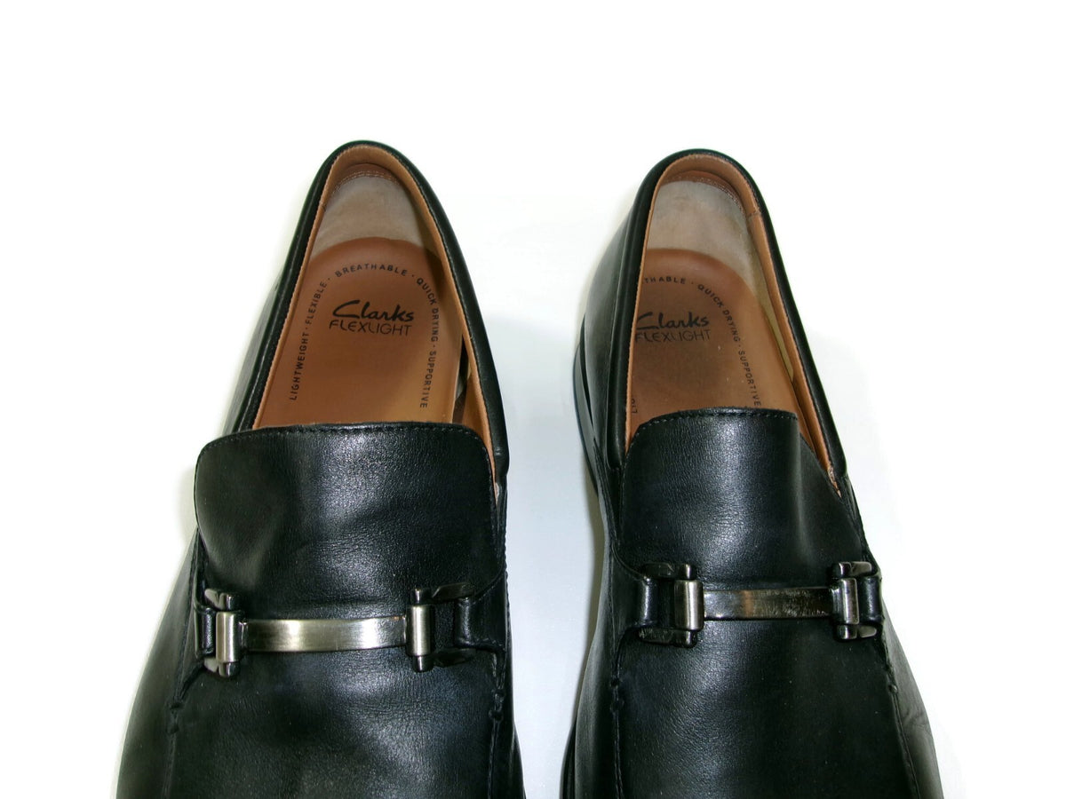 Clarks Mens Black Leather Flexible Lightweight Shoes Size 13 M w/ Silver Buckle