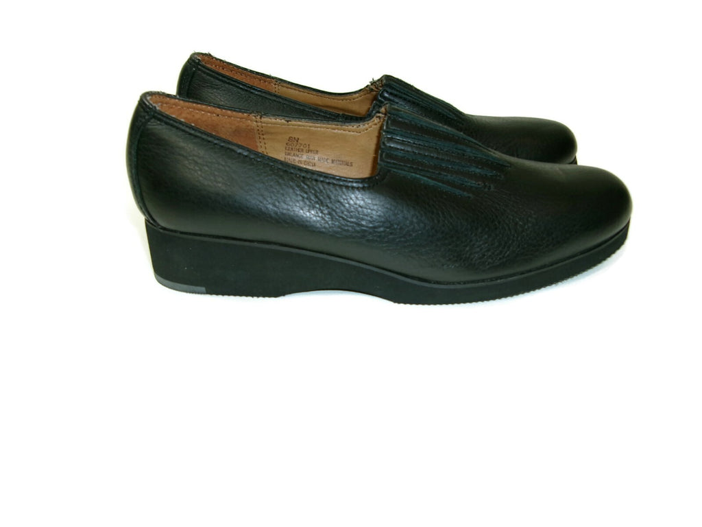 Solos Womens Black Pebbled Leather Comfy Shoes Size 8 N