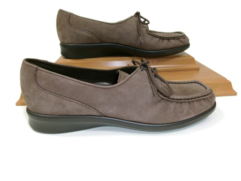 SAS Womens Hand Crafted Comfort Leather Moccasiins Taupe Brown Shoes Size 6.5 W