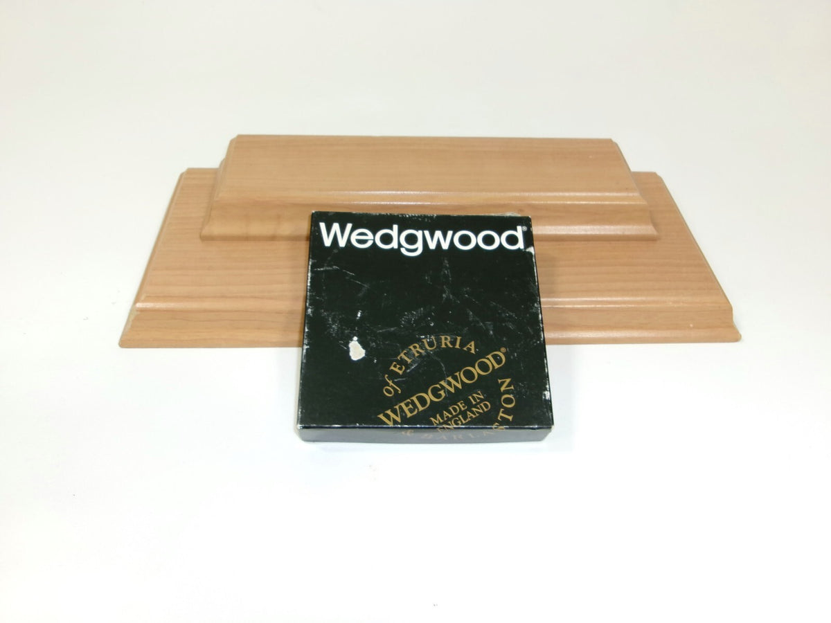 Vintage Wedgwood ANGELA Floral Ashtray England Bone China 3 Rests Original BOX