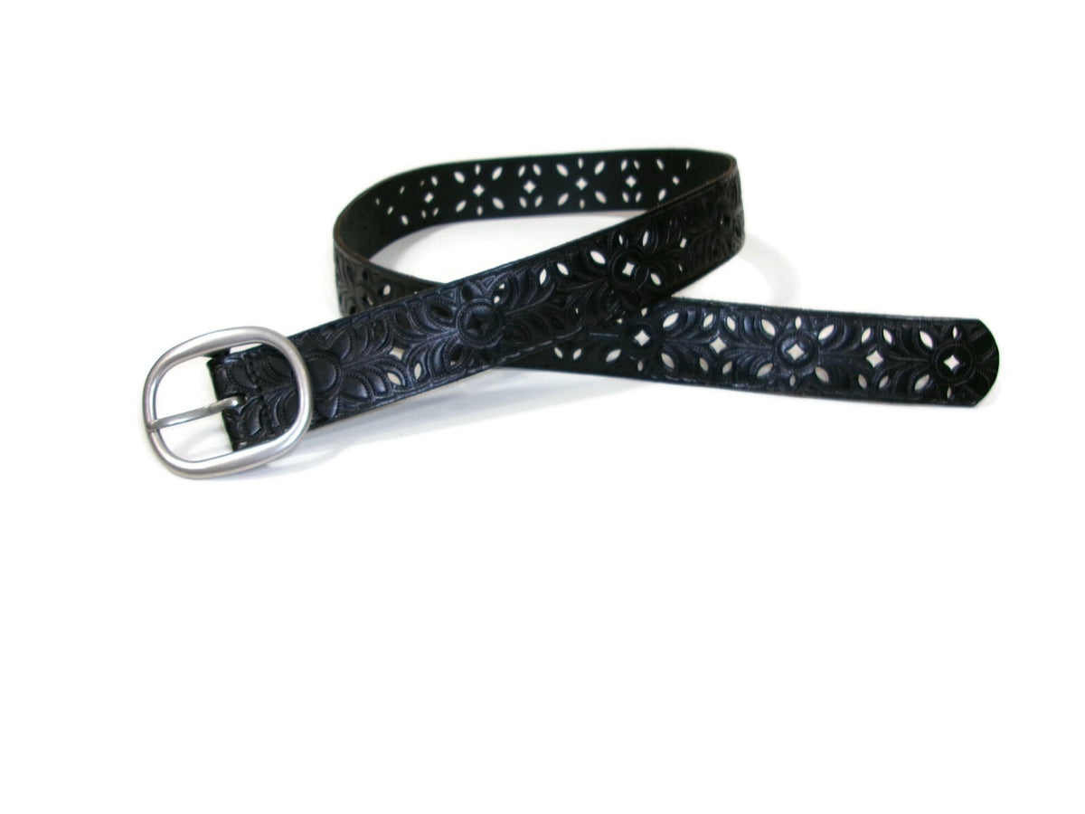 Womens BLACK Scroll Intricate Cut Design Distressed Belt Size M  Medium