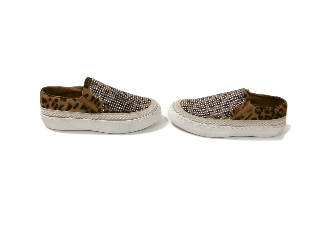Volatile Womens Slip On Sneakers Leopard Print Rhinestones Shoes  Size 7 M