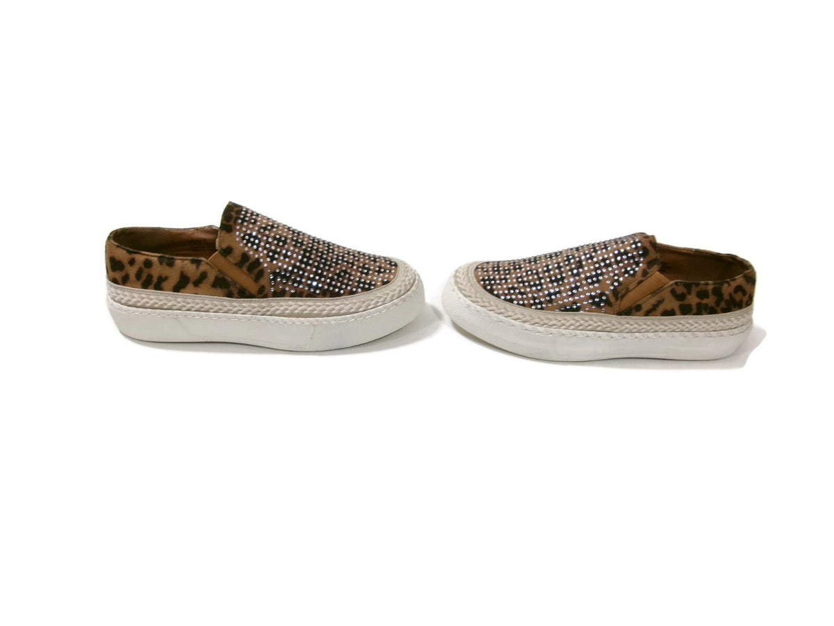 Volatile Womens Slip On Sneakers Leopard Print Rhinestones Shoes  Size 7 M