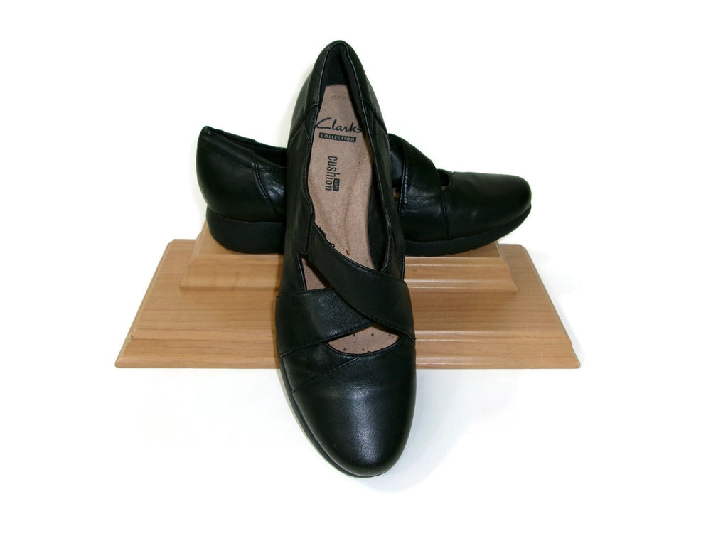 Clarks Collection Womens Black Leather Shoes Size 9.5 M Slip On Comfort Flats