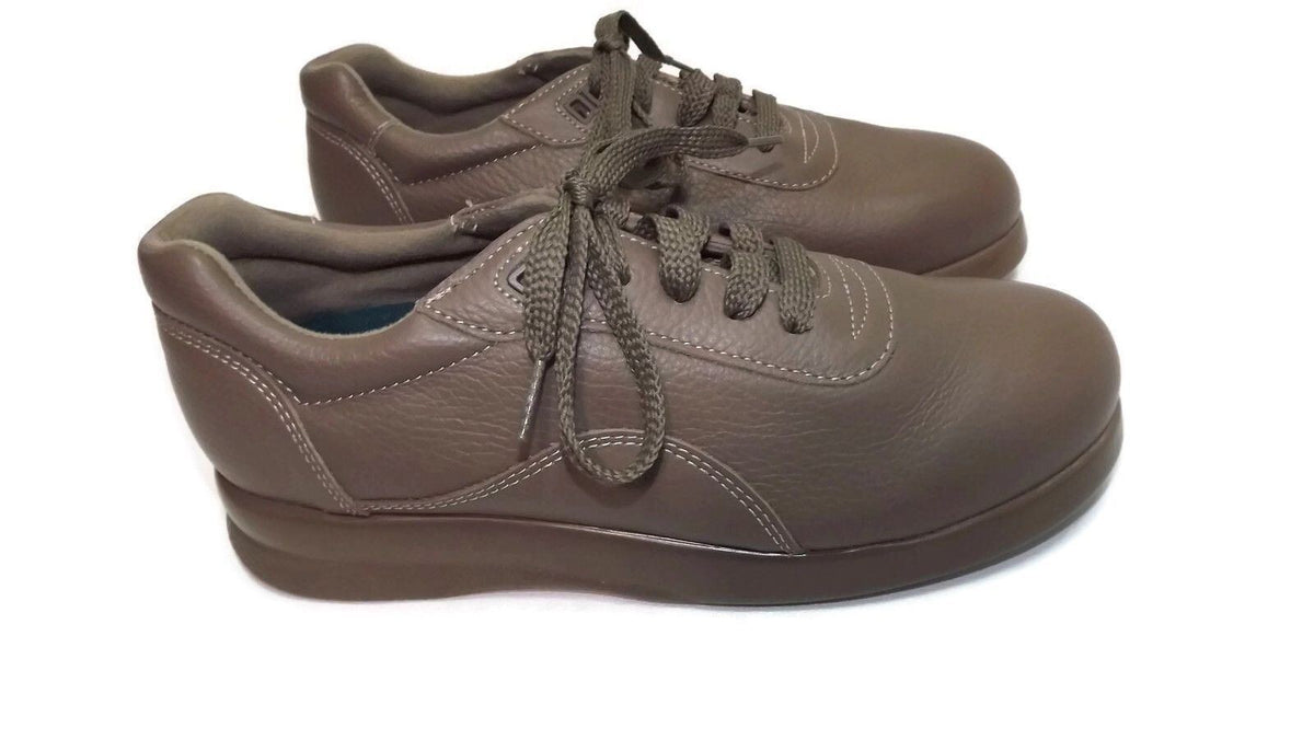 CANFIELD P W Minor Womens Comfort Shoes Size 7.5 M TAN Taupe Quality Leather