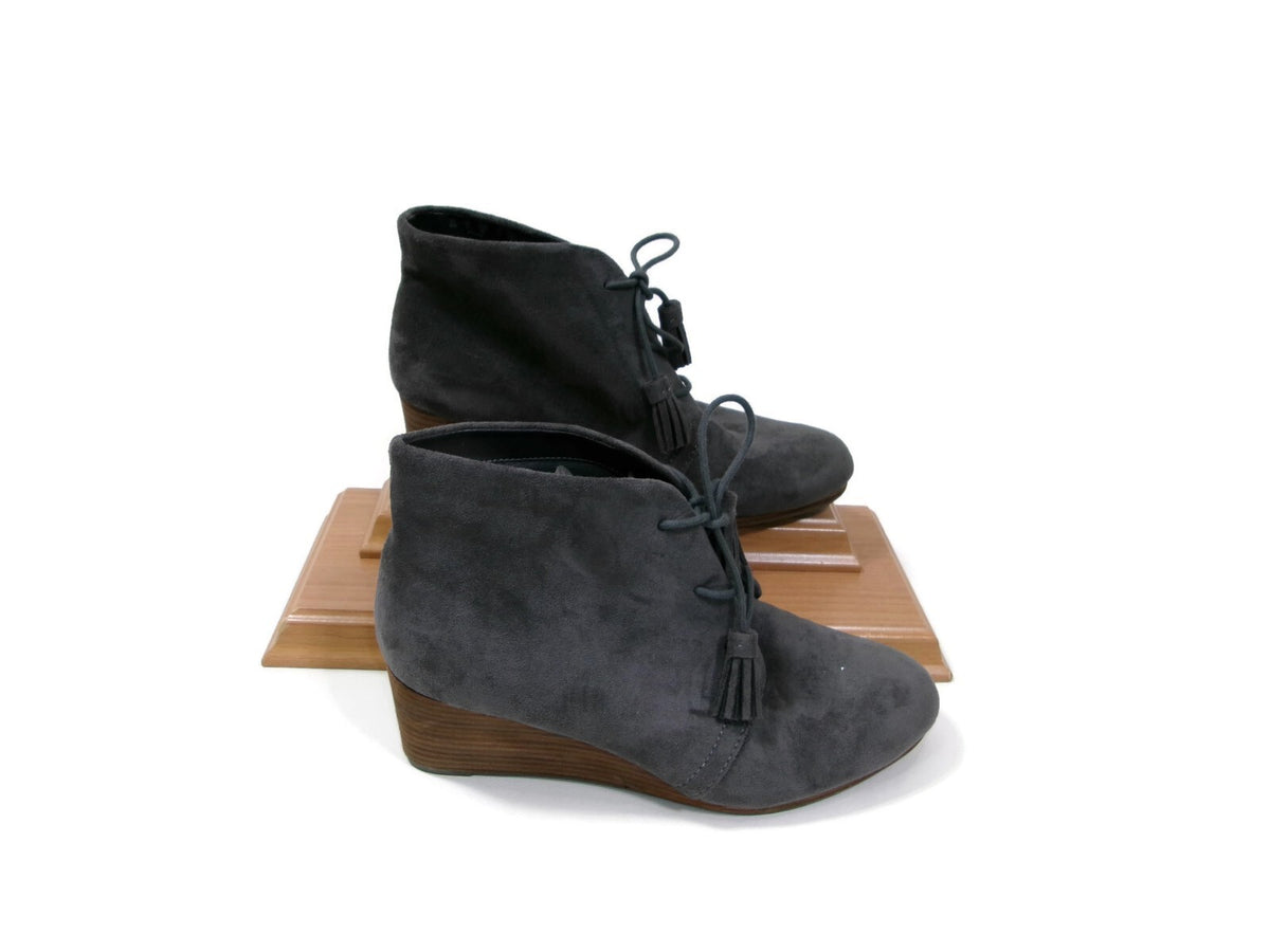 Dr Scholl's Be Energized Womens Gray Micro Suede Wedge  Booties Shoes Size 9 M