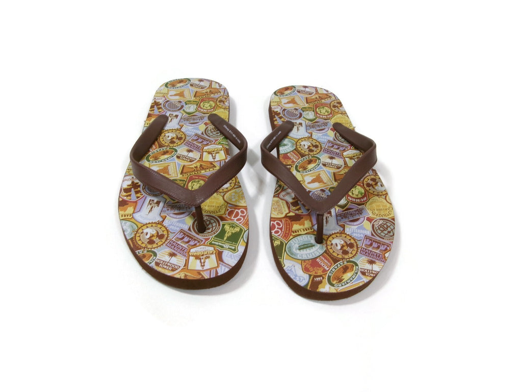 Walt Disney World Mens Flip Flops w/ Multi Park Logo Patterns Brown Size M 6 - 7