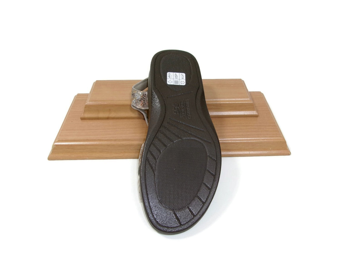 Amputee ONLY ONE SHOE SAS Tripad Comfort Womens Sandal RIGHT SHOE Only Size 9 M