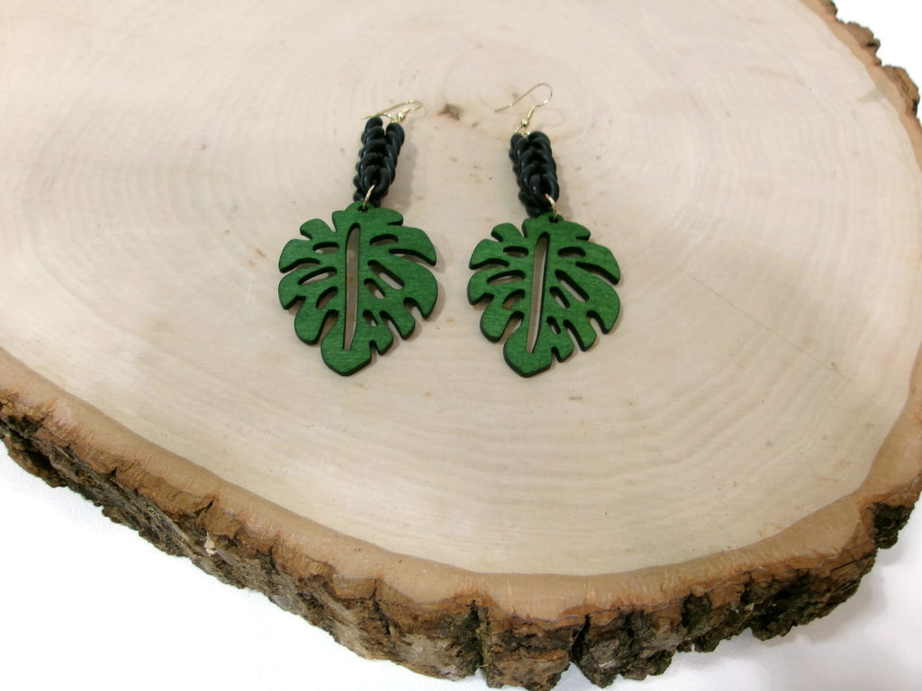 Womens Ear Candy Statement Drop Earrings Green Wood Leaf & Unique Rubber Design