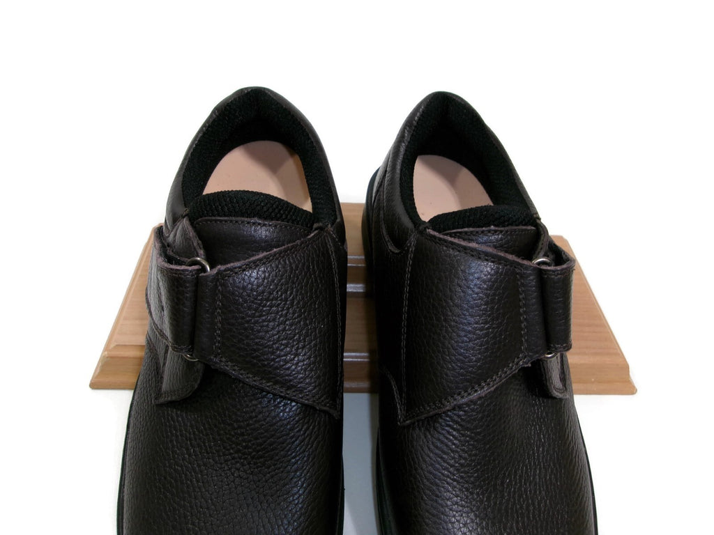 Orthofeet Mens Brown Textured Leather Orthopedic Shoes Size 10 D Slip Ons