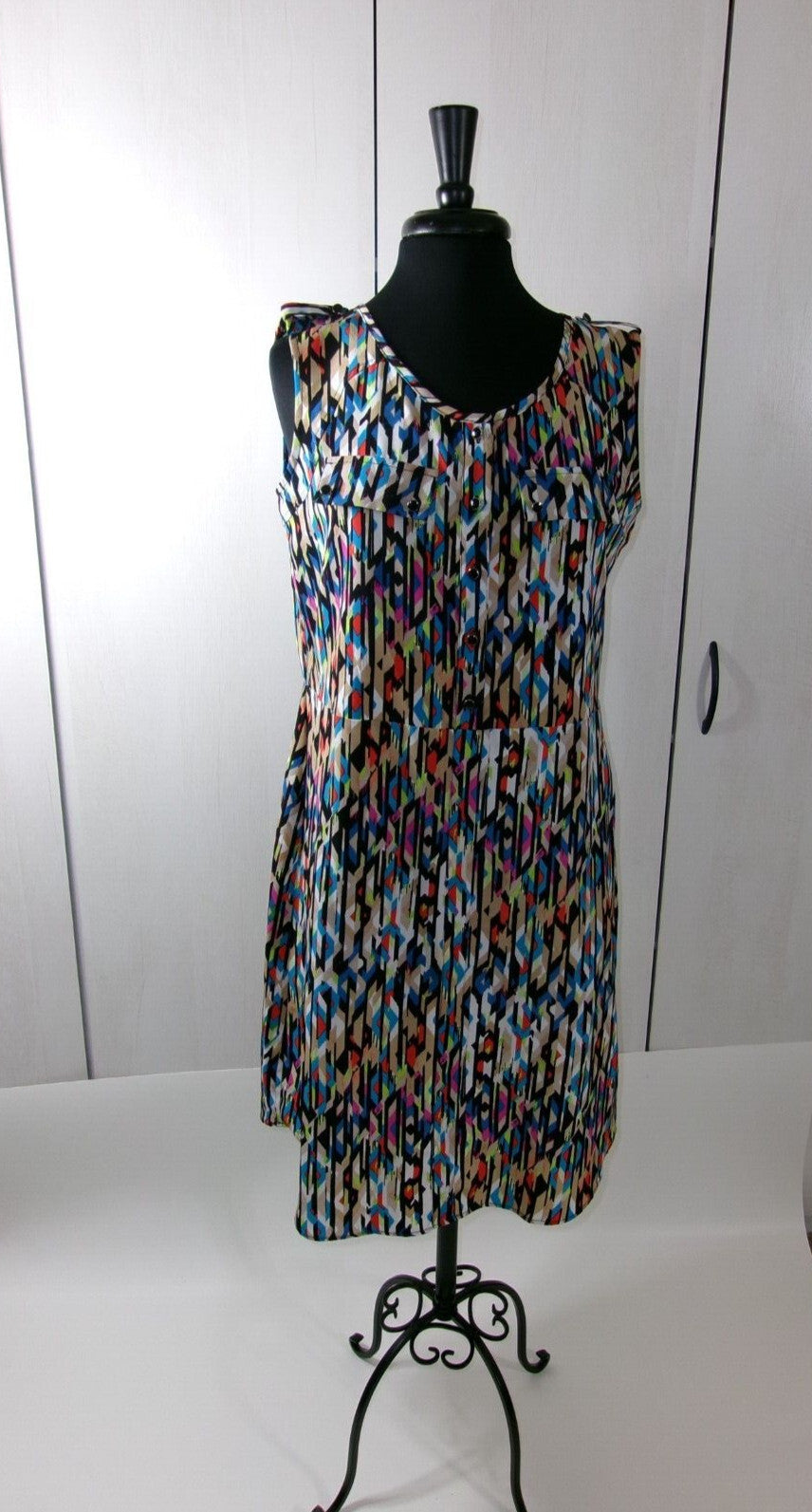 attention Womens Pretty Colorful Spring Summer Dress Size M Medium