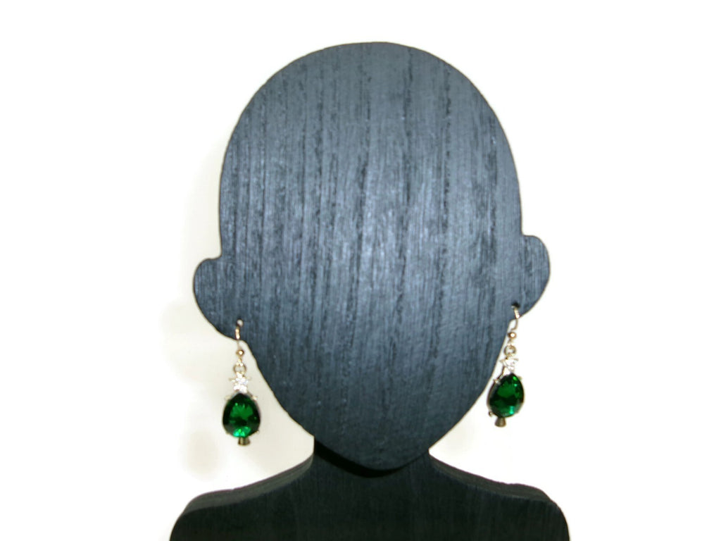 Beautiful Green Rhinestone Star and Emerald Green Drop Holiday Earrings NEW