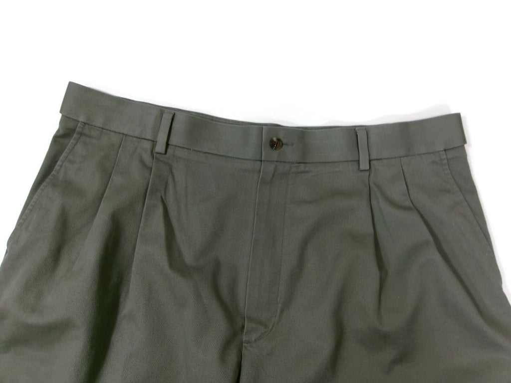 ROUND TREE & YORK Easy Care Mens Olive Green Khaki Chino Shorts Size 40
