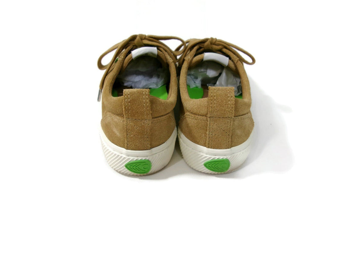 Cariuma Oca Womens Low Camel Tan Suede Sneakers Shoes Size 8 Stylish Comfort