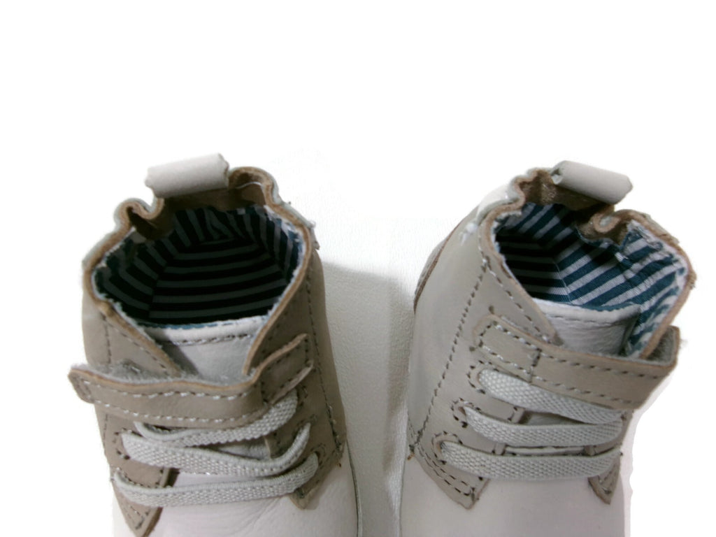 Robeez Infant Baby First Kicks Shoes Size 0-3 Months Elijah Boot 100% Leather