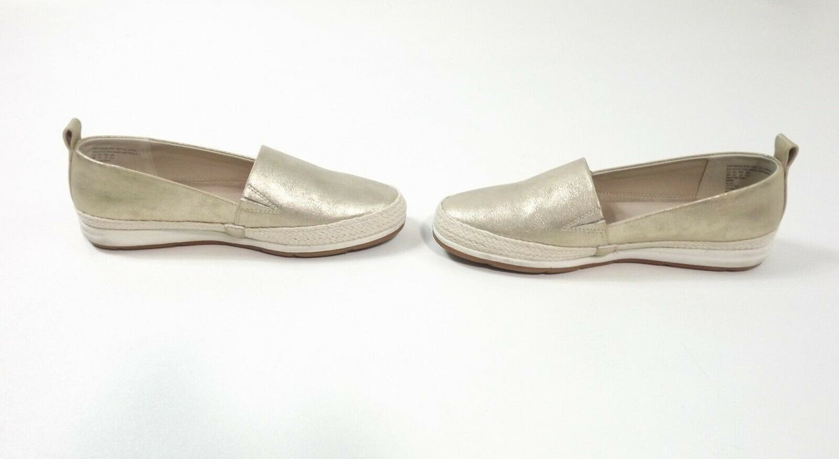MOUNTAIN SOLE Womens Comfy stylish Distressed GOLD Flats Shoes Size 8 M 8M