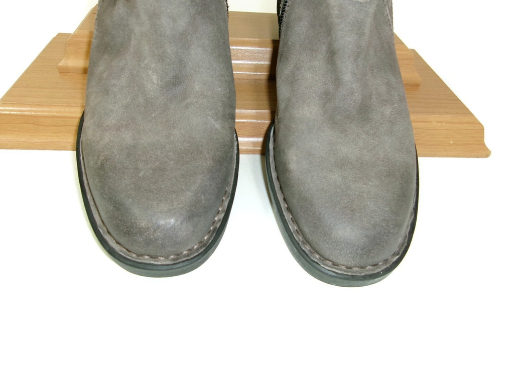 Womens BORN Gray Leather Distressed Short Ankle Boots Shoes Size 7 M Side Zip