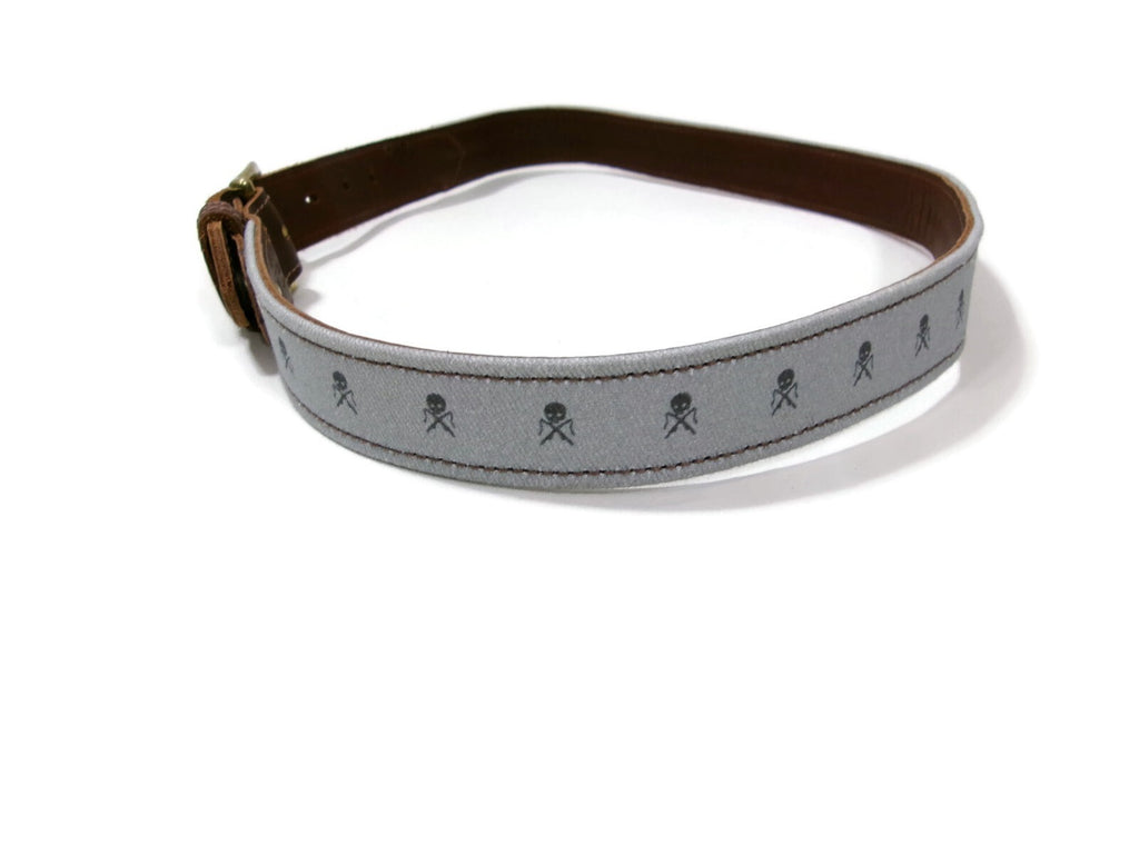 TSG Outfitting Co. Brown Leather &  Skull Covered Canvas Mens Belt Size 34