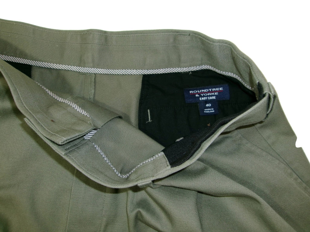 ROUND TREE & YORK Easy Care Mens Olive Green Khaki Chino Shorts Size 40