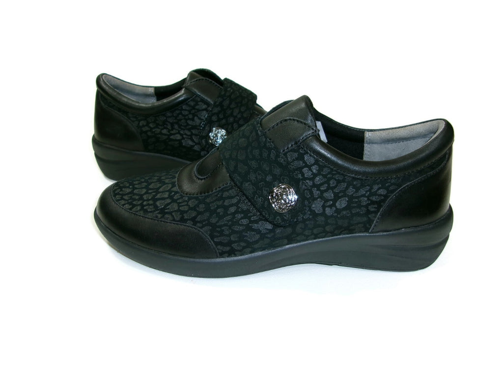Ziera Nicky Womens Black Leopard Sneakers Shoes size 8.5 W  Missing Insoles $199