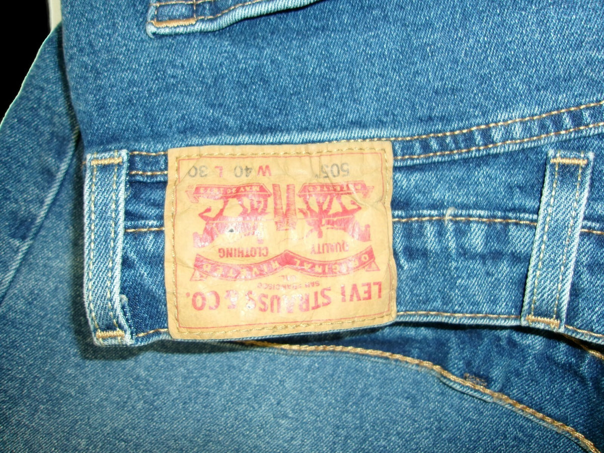 Levis Mens Denim Jean Pants Size 40 X 30 Original Riveted Relaxed Distressed