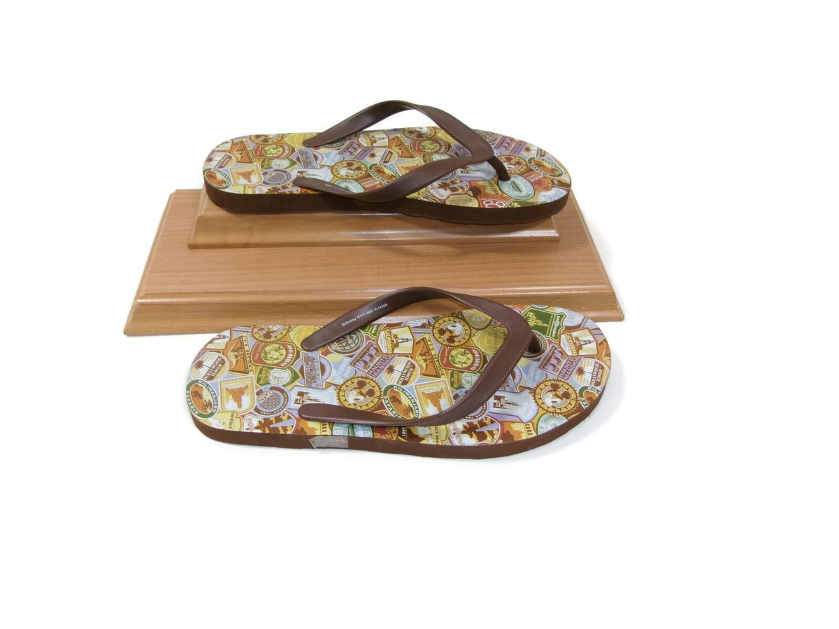 Walt Disney World Mens Flip Flops w/ Multi Park Logo Patterns Brown Size M 6 - 7