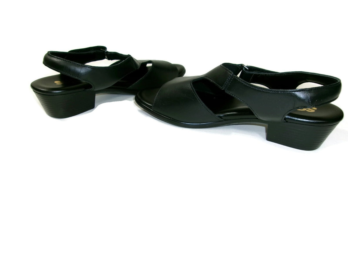 SAS Womens Sandals Shoes Size 9 M  Black Leather Suntimer Low Heels Comfort