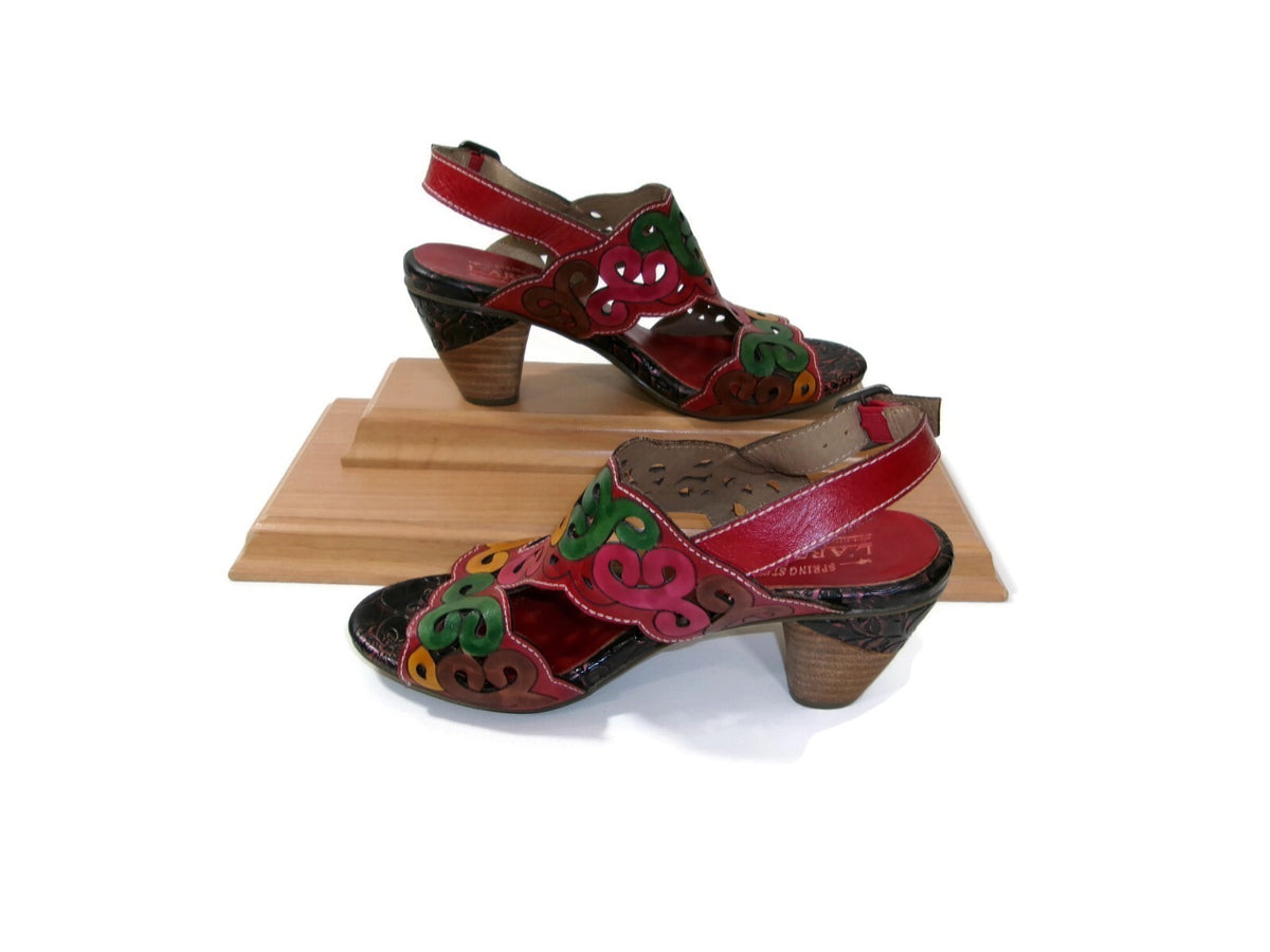 L'Artiste Ketta Spring Step Womens Red Multi  Sandals Shoes size 7.5-8 US EU 38