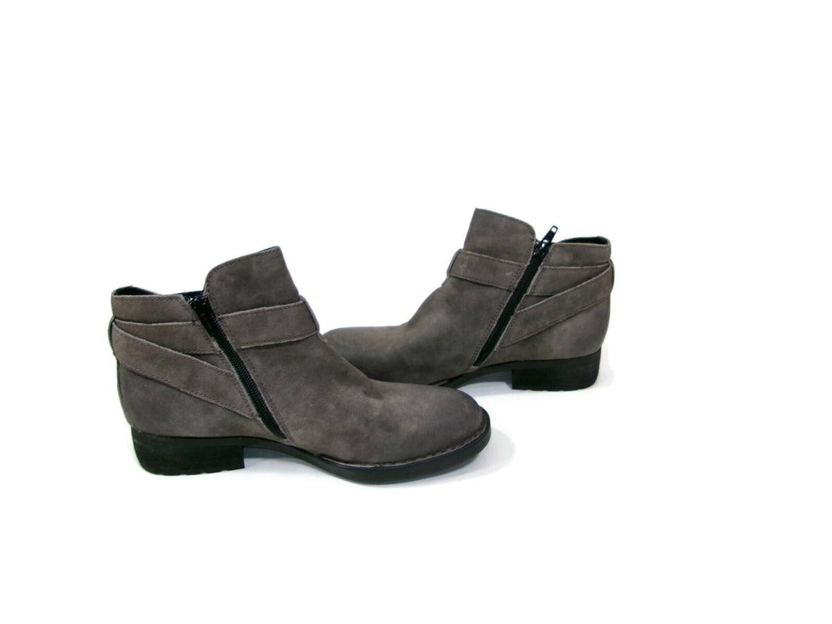 Womens BORN Gray Leather Distressed Short Ankle Boots Shoes Size 7 M Side Zip