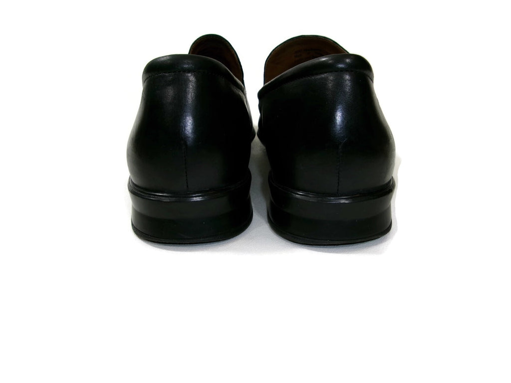 Clarks Mens Black Leather Flexible Lightweight Shoes Size 13 M w/ Silver Buckle