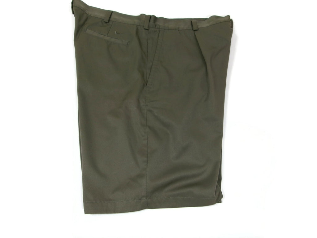 NIKE  Mens Olive Green Sports GOLF Shorts Size 40