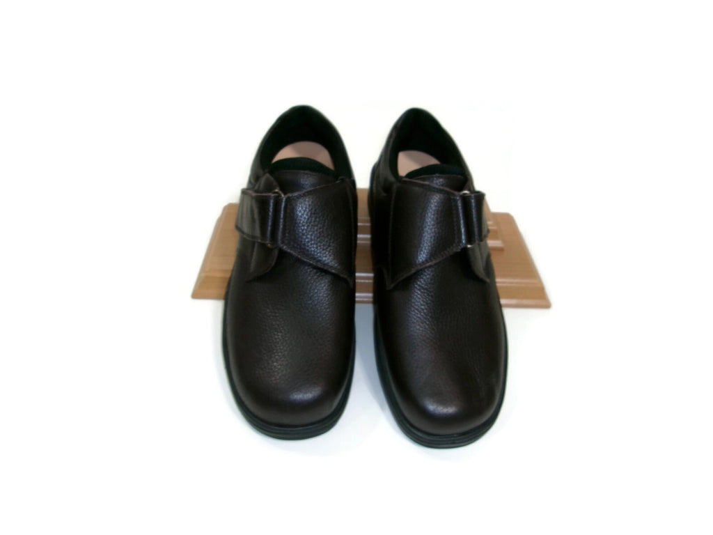 Orthofeet Mens Brown Textured Leather Orthopedic Shoes Size 10 D Slip Ons