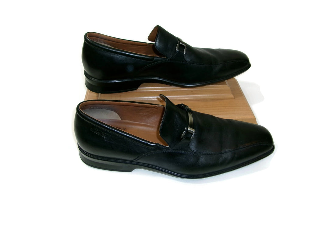 Clarks Mens Black Leather Flexible Lightweight Shoes Size 13 M w/ Silver Buckle