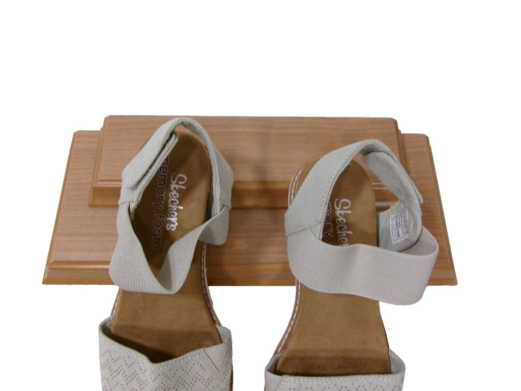 SKECHERS Memory Foam Womens Taupe Neutral sandals shoes size 6.5 M