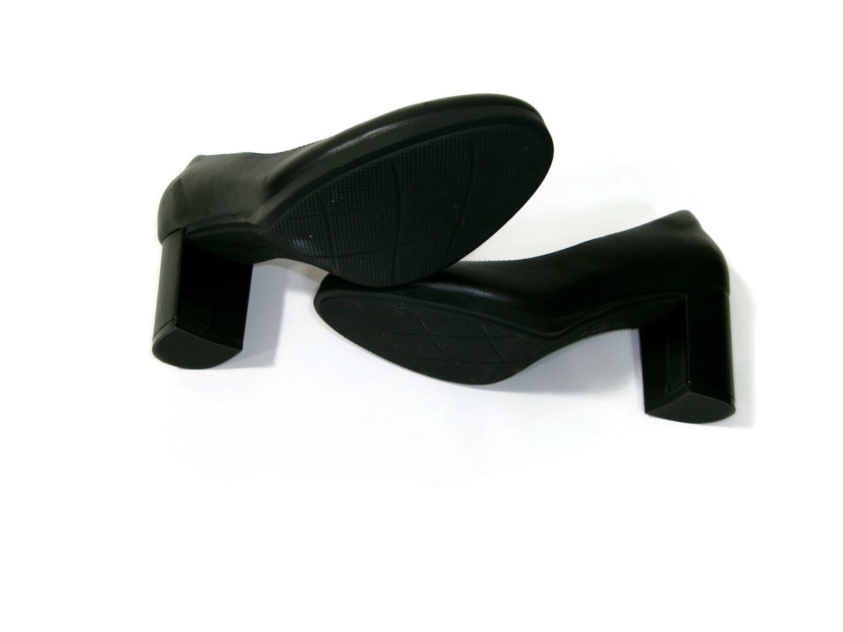 Clarks Collection Womens Black Leather Shoes Size 8.5 M Slip On High Heel Pumps
