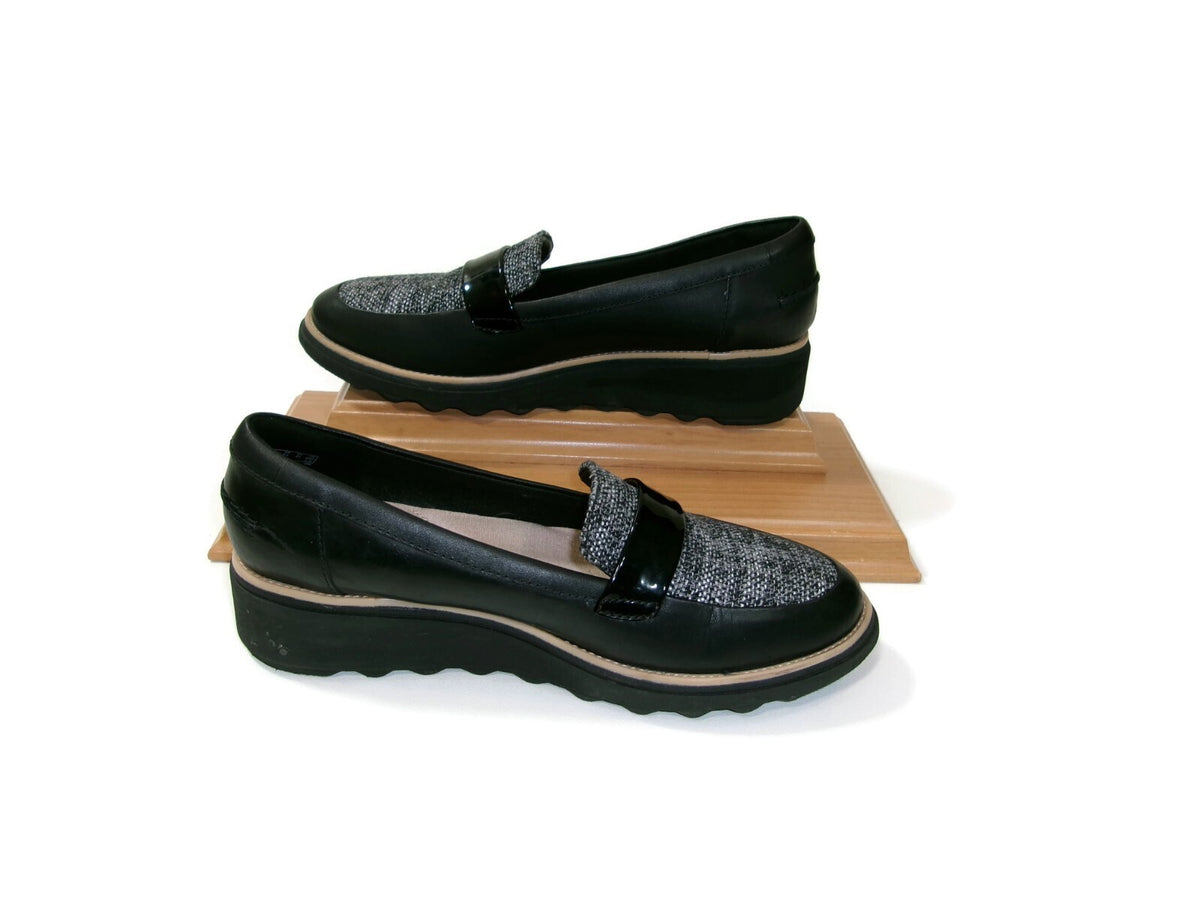 Clarks Womens Shoes Size 9.5 M Black Leather & Tweed & Patent Low Wedge Heels