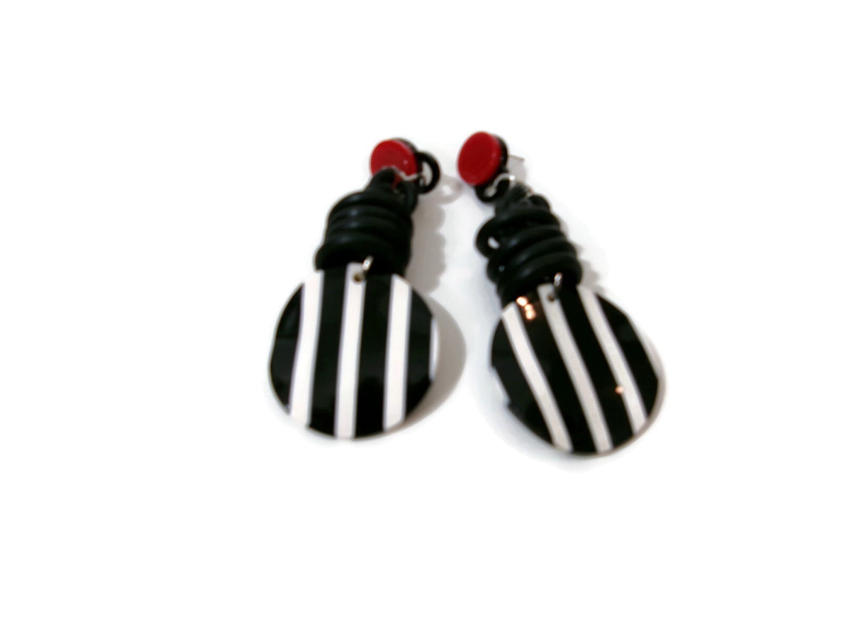 Womens Ear Candy Statement Drop Earrings Black White Red w/Unique Rubber Design