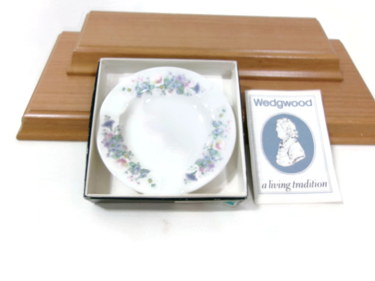 Vintage Wedgwood ANGELA Floral Ashtray England Bone China 3 Rests Original BOX
