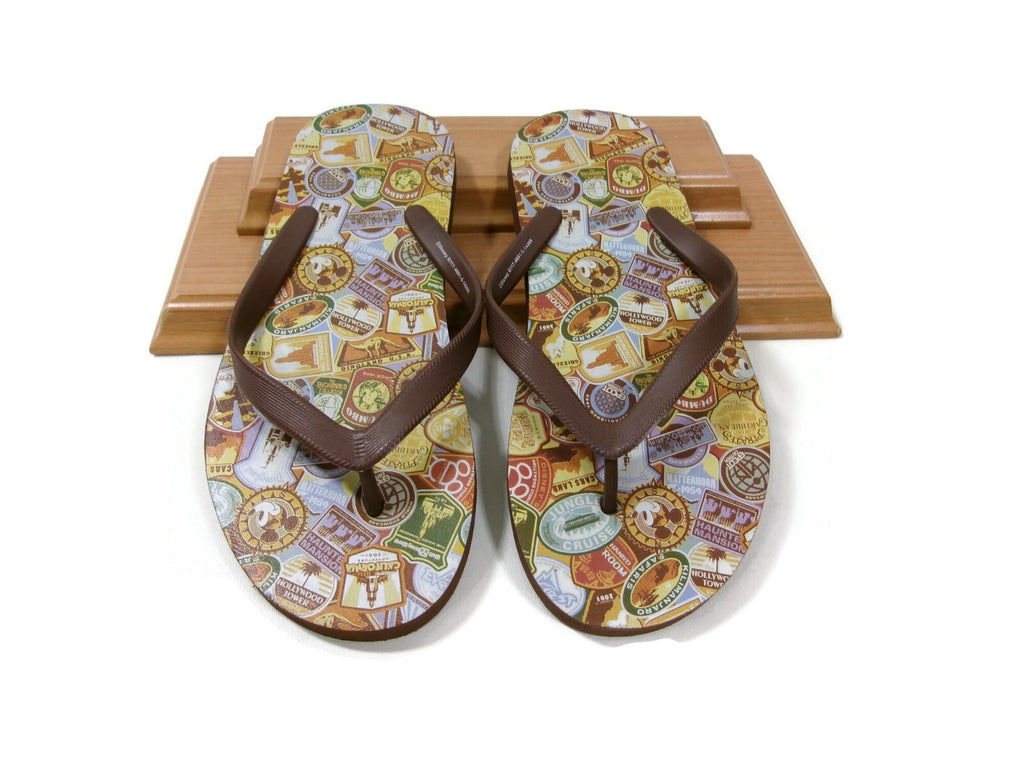 Walt Disney World Mens Flip Flops w/ Multi Park Logo Patterns Brown Size M 6 - 7