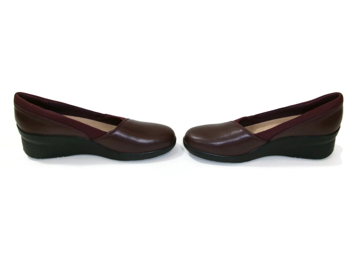 Clarks Suttyn Womens Wedge Heel Shoes  Burgundy Leather Slip On Comfort Size 8 M